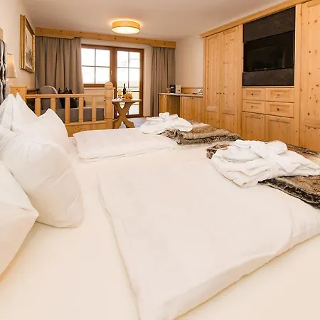 Seekarhaus מלון 5*